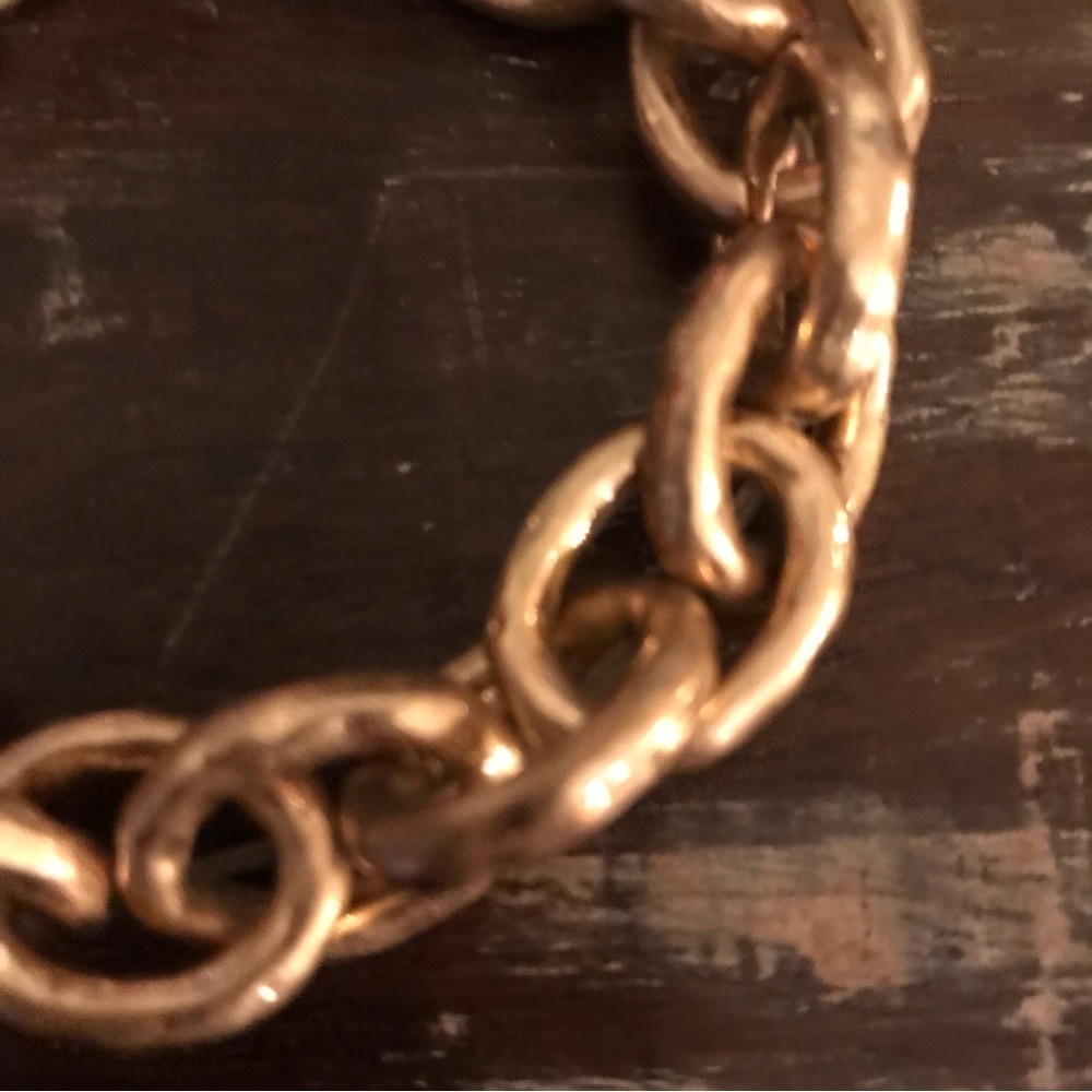 ▪️Hammered Gold Bracelet - Picture 3 of 3